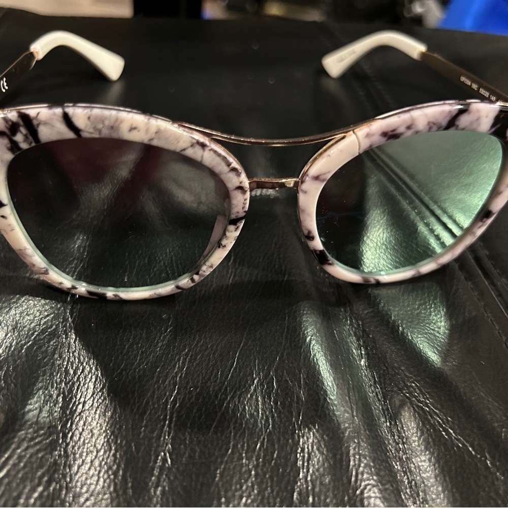 Guess Marble Patterned Sunglasses - image 5